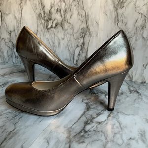 NWB Lane Bryant Pumps | Hematite | 10W